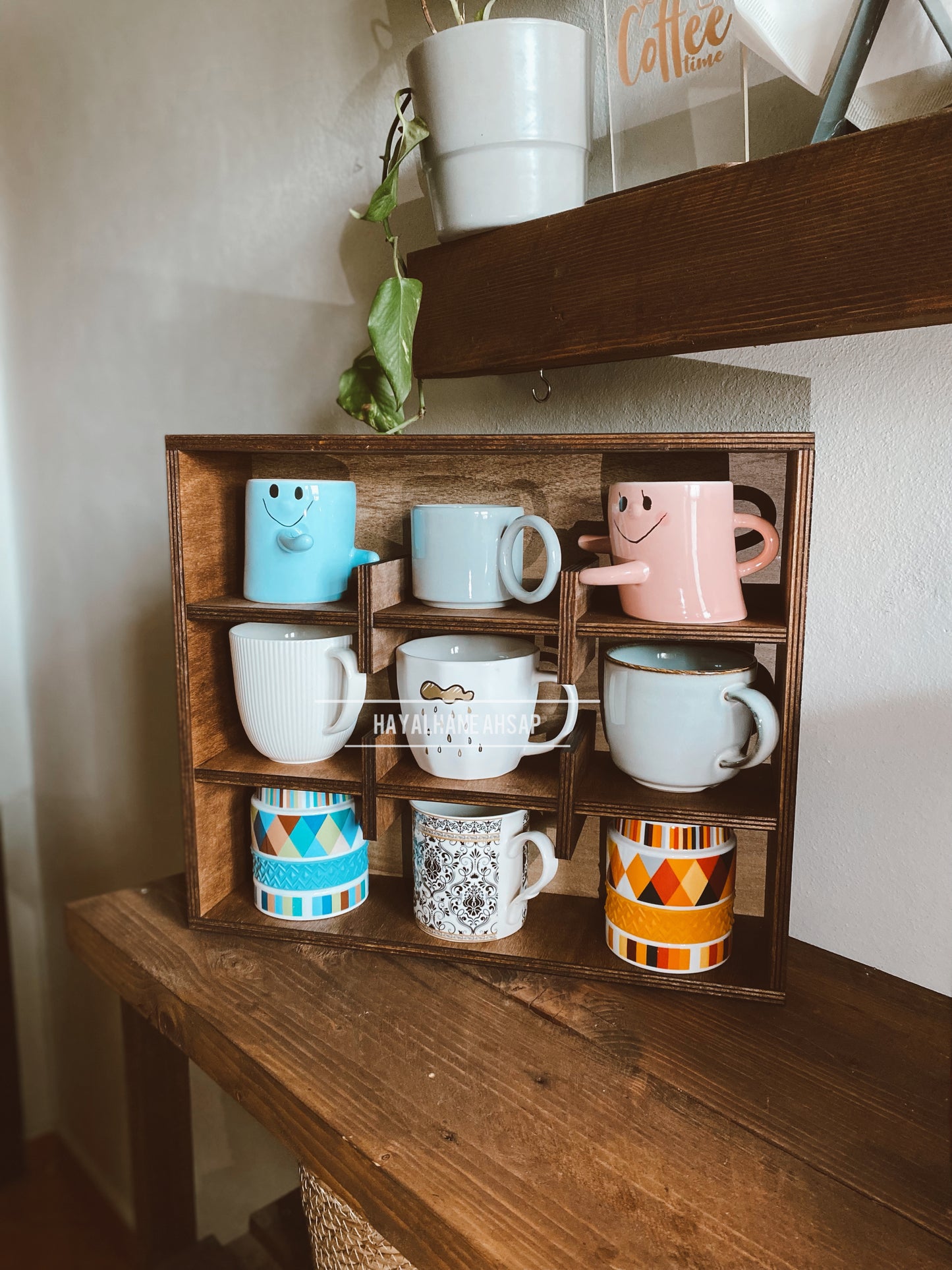 Kupa Rafı / Ahşap Raf