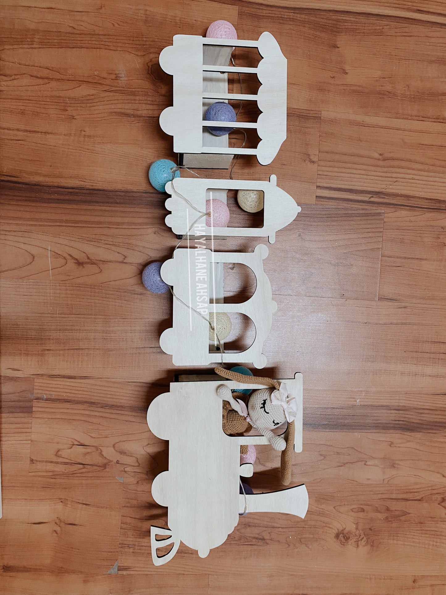 Tren Kitaplık / Ahşap Tren Kitaplık Raf