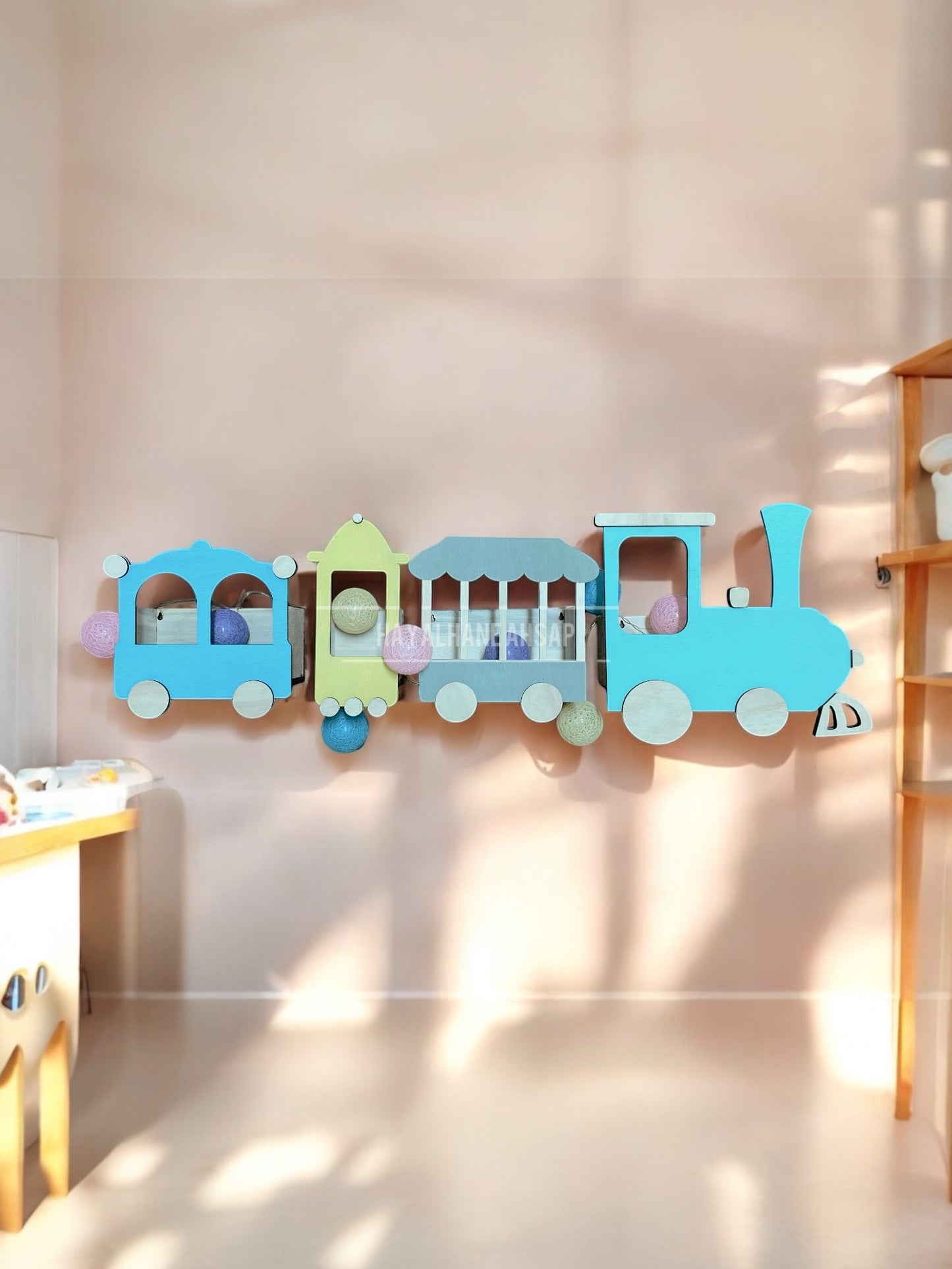 Tren Kitaplık / Ahşap Tren Kitaplık Raf