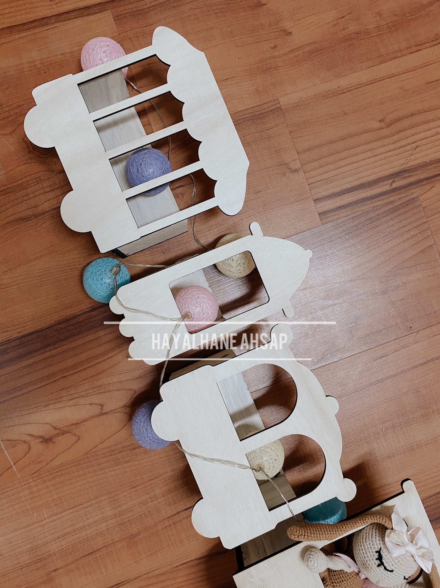 Tren Kitaplık / Ahşap Tren Kitaplık Raf