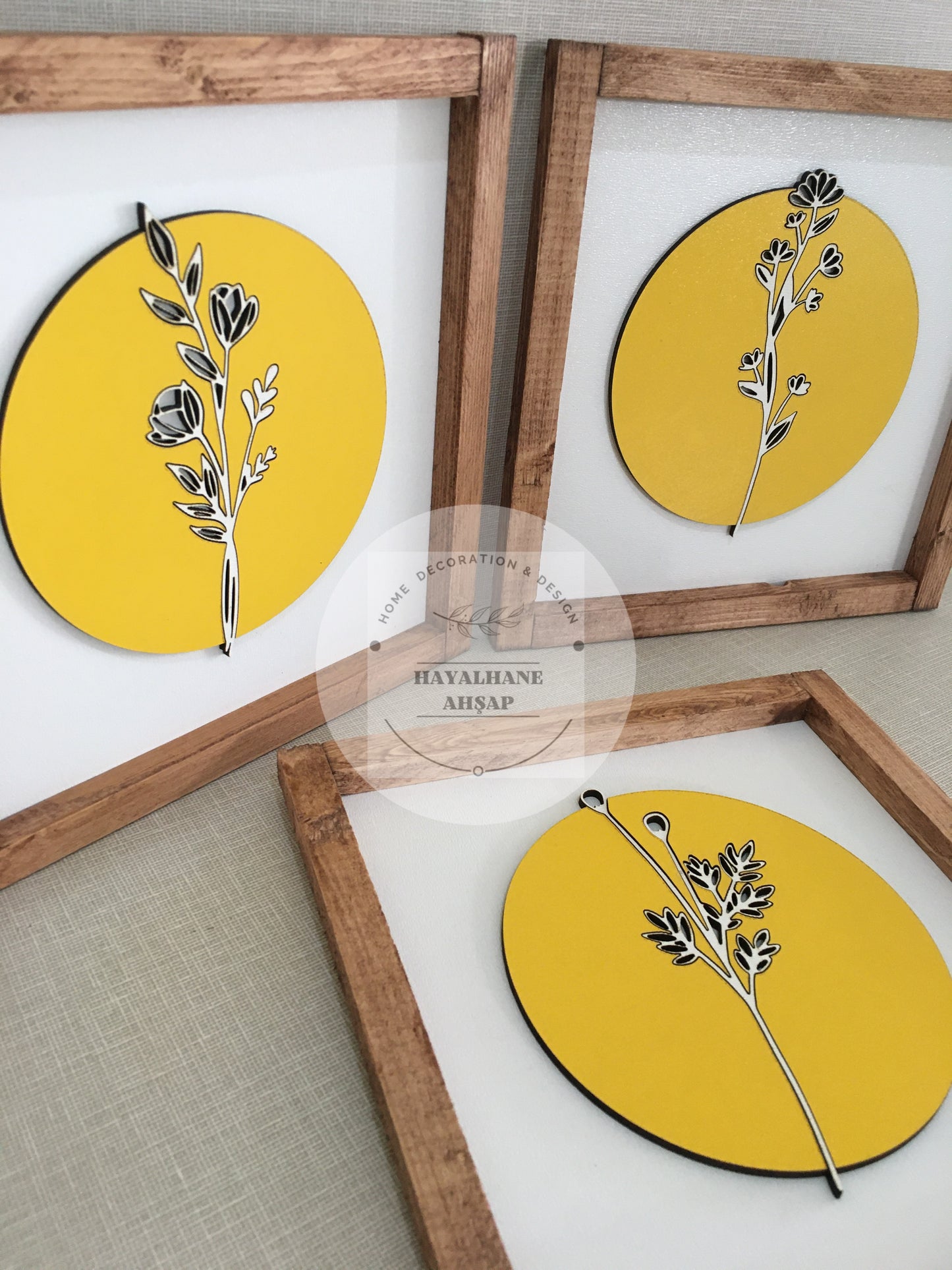 Набор солнечных столов