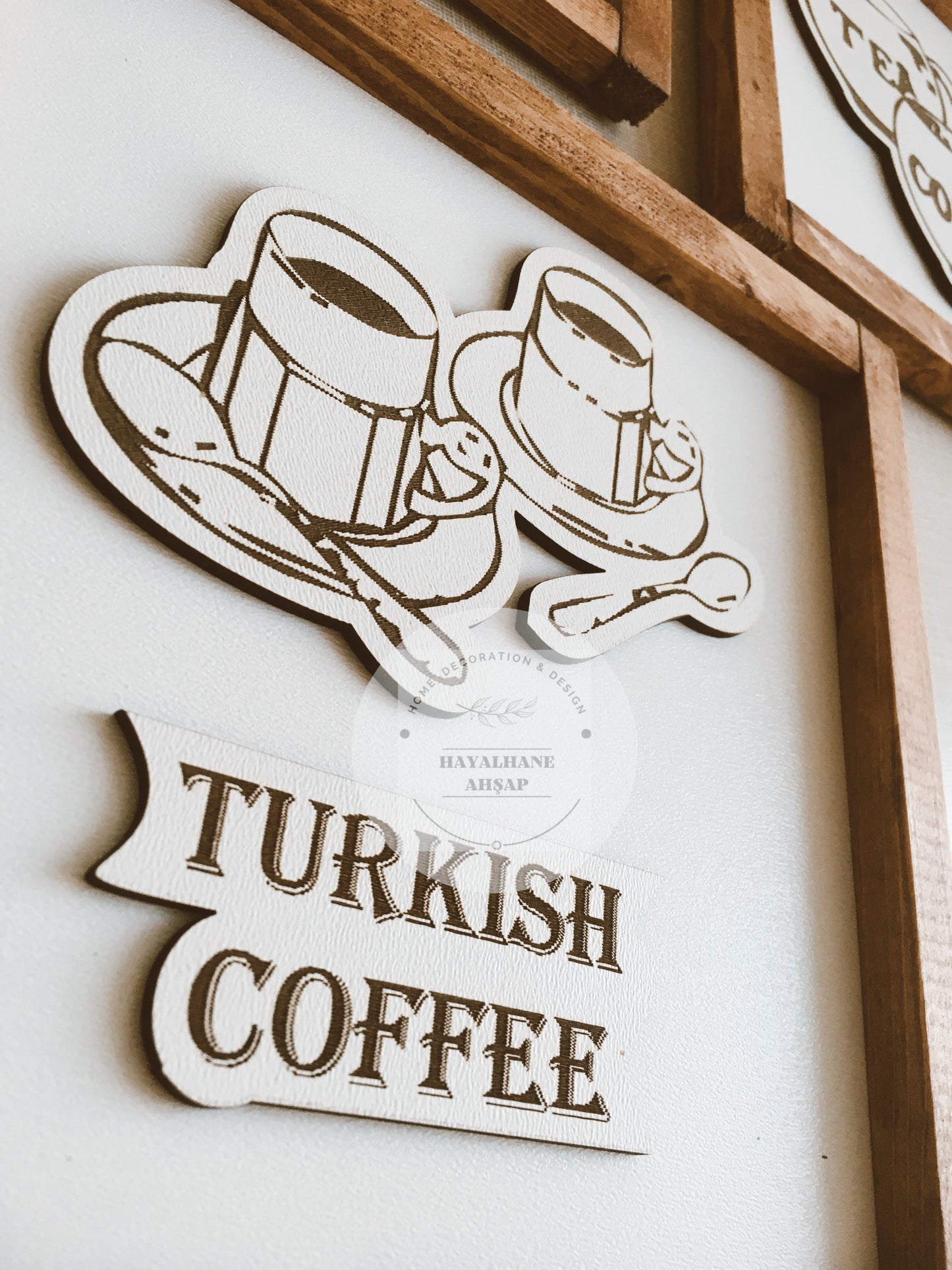 Журнальный столик/кухонный стол