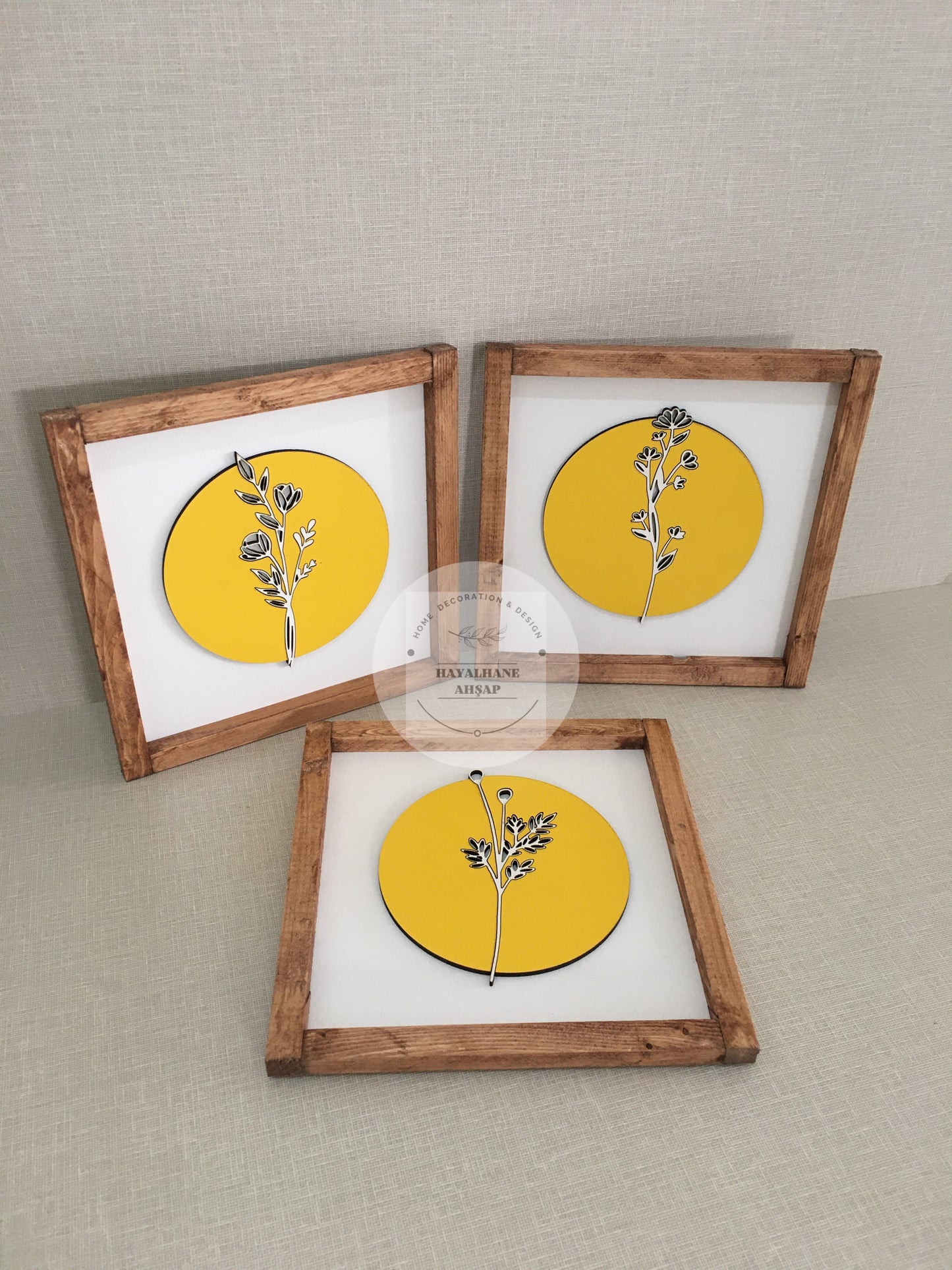 Набор солнечных столов