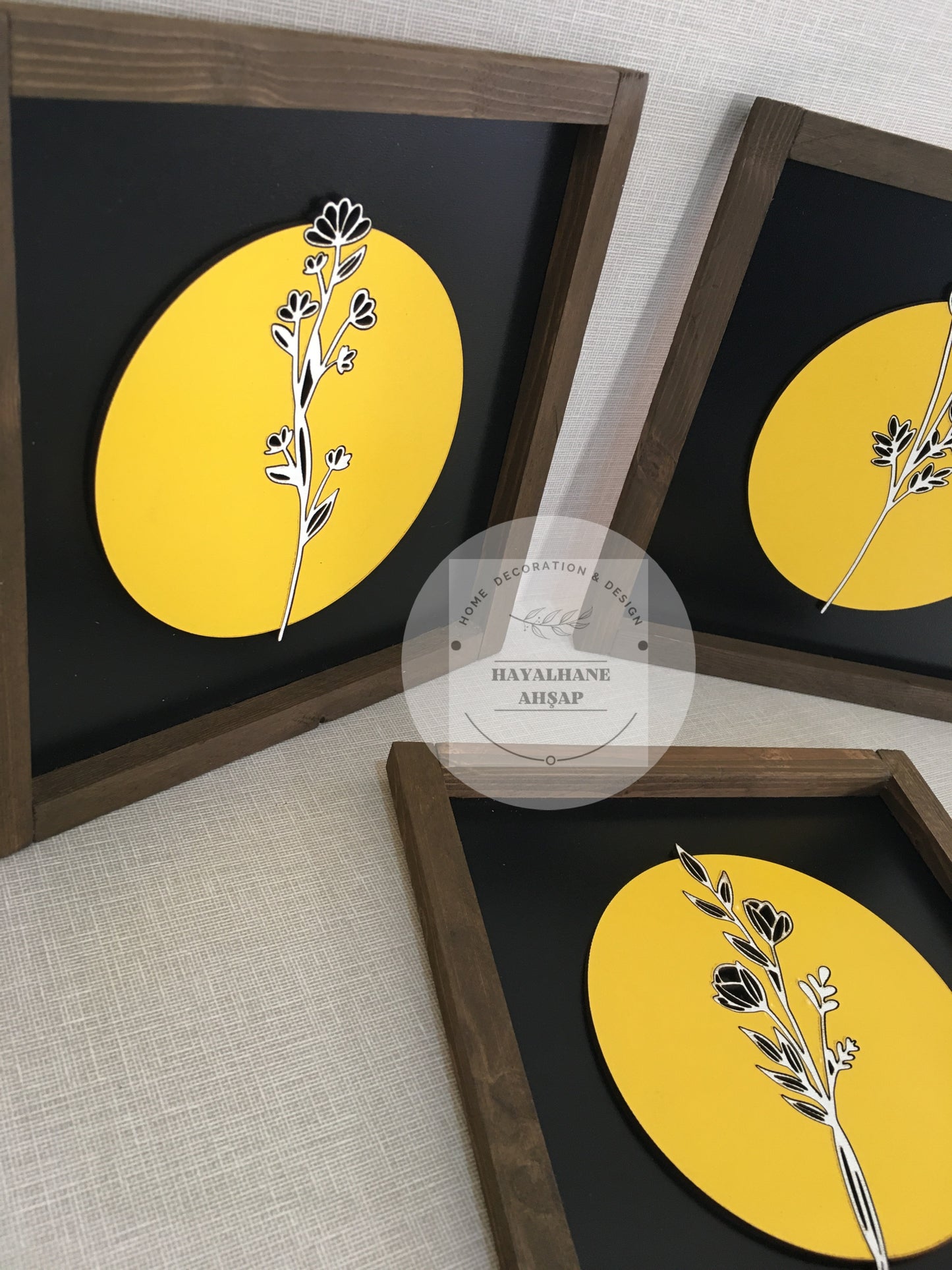 Набор солнечных столов